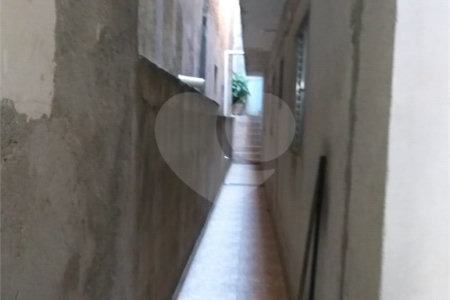 Sobrado à venda com 3 quartos, sendo 1 suíte, em Jardim Cruz do Corisco, São Paulo, SP