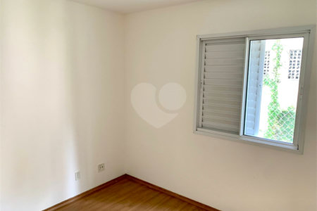 Apartamento à venda com 3 quartos, sendo 1 suíte, em Vila Andrade, São Paulo, SP