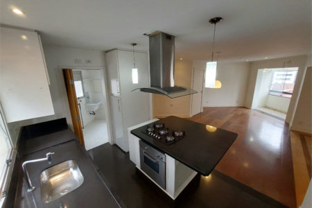 Apartamento à venda com 2 suítes em Vila Gertrudes, São Paulo, SP