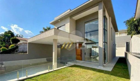 Casa à venda com 3 suítes em Parque Arco Iris, Atibaia, SP