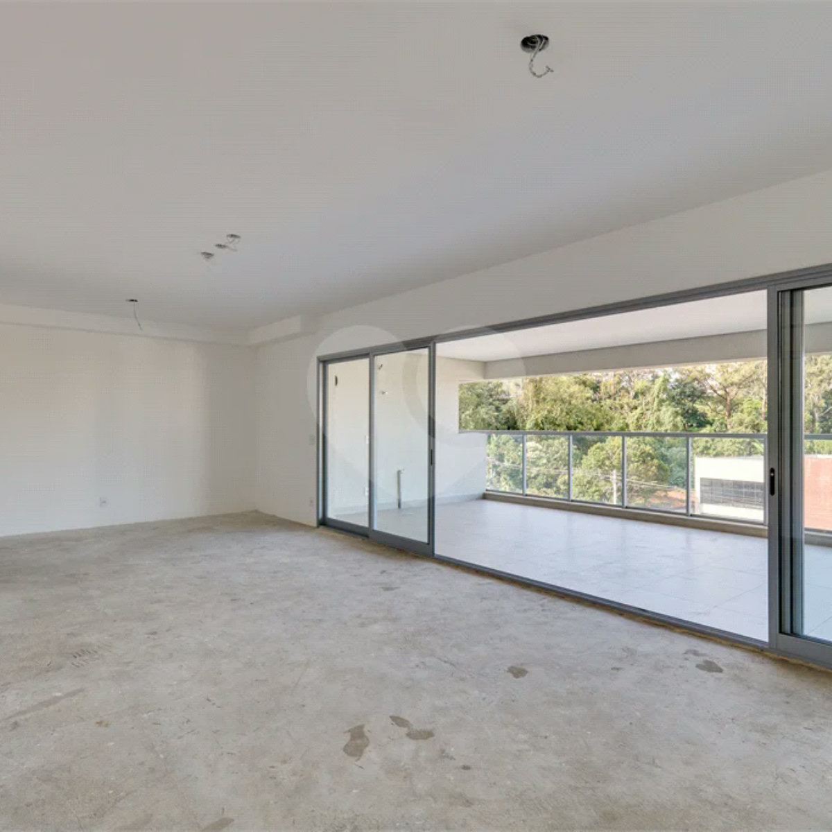 Apartamento à venda com 3 quartos, sendo 1 suíte, em Jardim Marajoara, São Paulo, SP