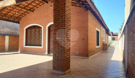 Casa Térrea à venda com 2 quartos, sendo 1 suíte,  em Jardim Itália, Amparo, SP