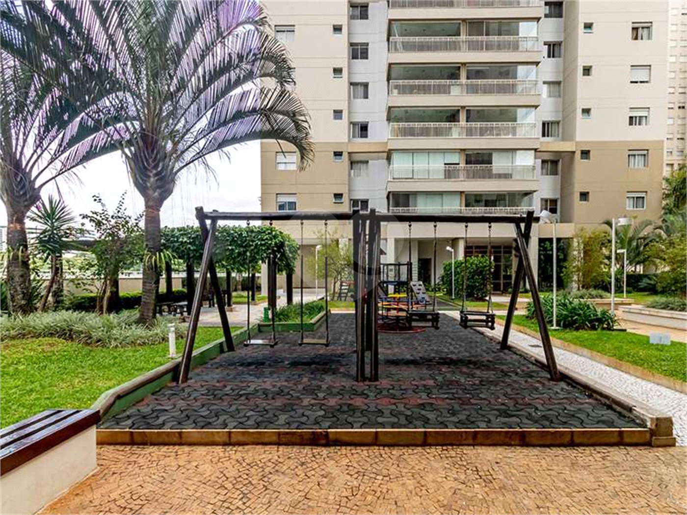 Apartamento à venda com 3 quartos, sendo 1 suíte, em Barra Funda, São Paulo, SP