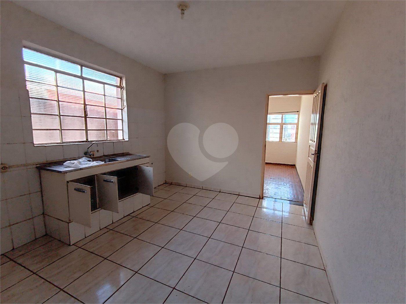 Casa à venda com 2 quartos em Jardim Itália, Itapetininga, SP
