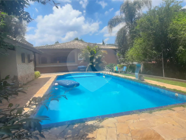 Casa à venda com 3 quartos, sendo 2 suítes,  em São Vicente, Mairiporã, SP