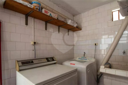 Sobrado à venda com 3 quartos, sendo 1 suíte, em Planalto Paulista, São Paulo, SP