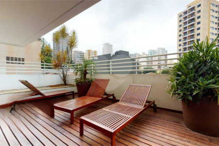 Apartamento à venda Bela Vista, 38m², andar alto, 1 dormitório, 1 vaga, lazer, porteira fechada