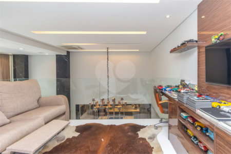 Apartamento à venda com 4 suítes em Campo Belo, São Paulo, SP