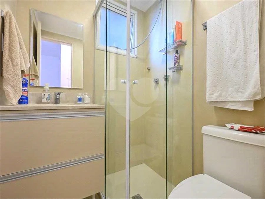 Apartamento à venda com 3 quartos, sendo 1 suíte,  em Vila Andrade, São Paulo, SP