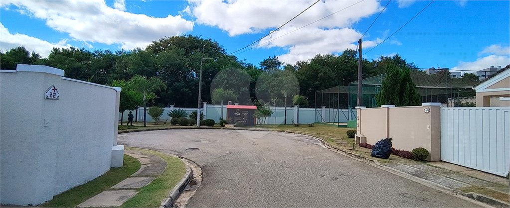 Casa à venda com 3 quartos, sendo 2 suítes,  no condomínio Villa Bella, Sorocaba - SP
