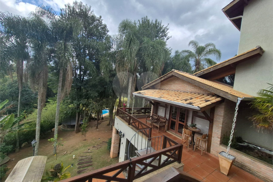 Casa à venda com 3 suítes no condomínio Sausalito, Mairiporã - SP