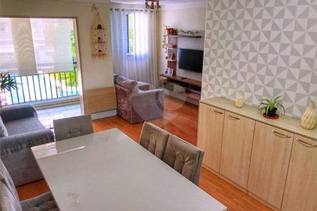 Apartamento Maravilhoso à venda, 2 dormitórios sendo 1 suite, ótima área de lazer
