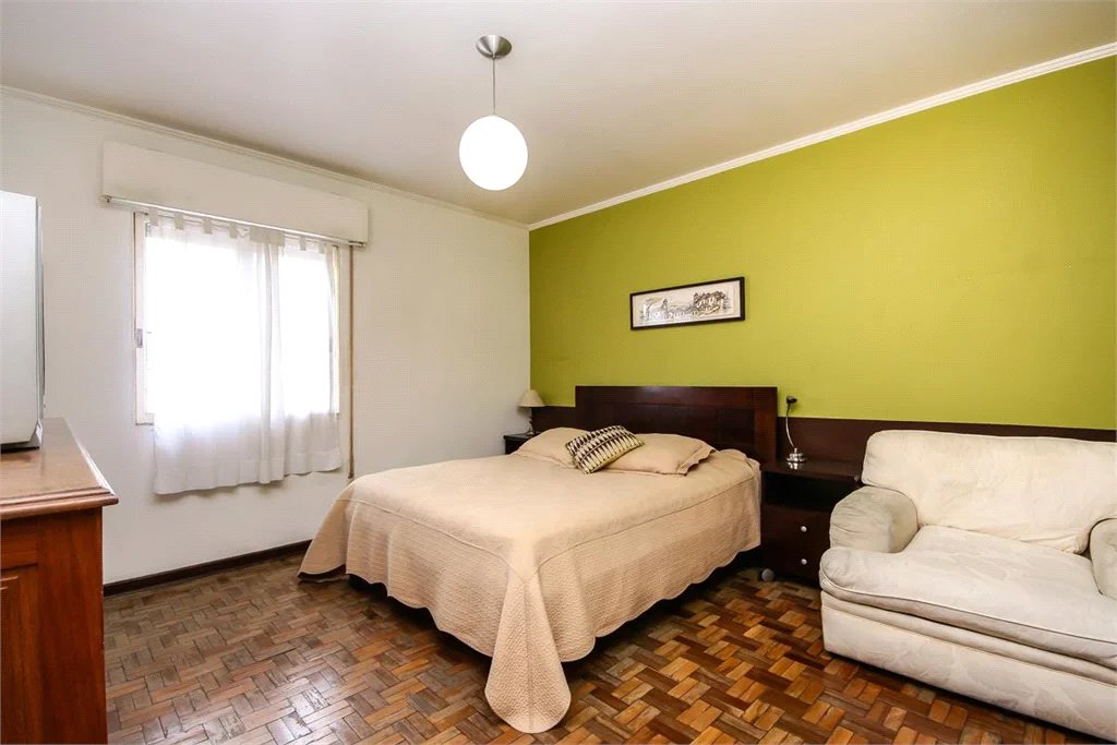 Casa à venda com 3 quartos, sendo 1 suíte,  em Alto da Lapa, São Paulo, SP