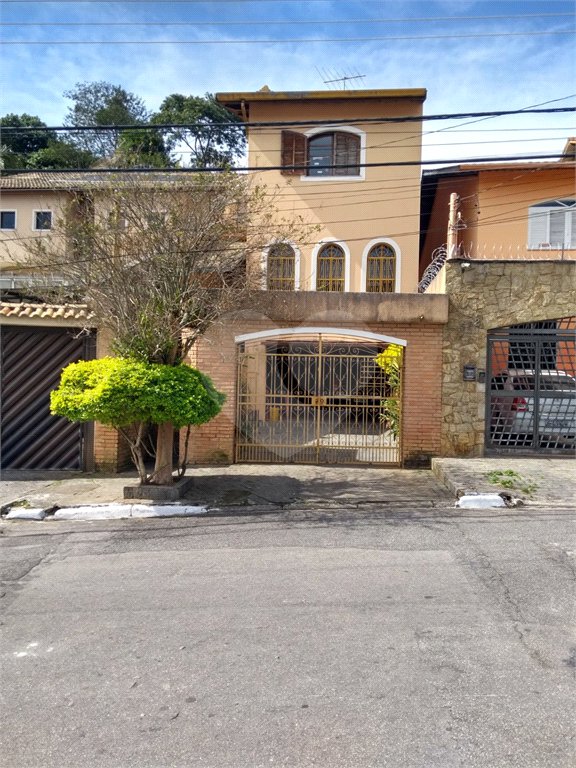 Casa à venda com 2 quartos, sendo 1 suíte, em Horto, São Paulo, SP