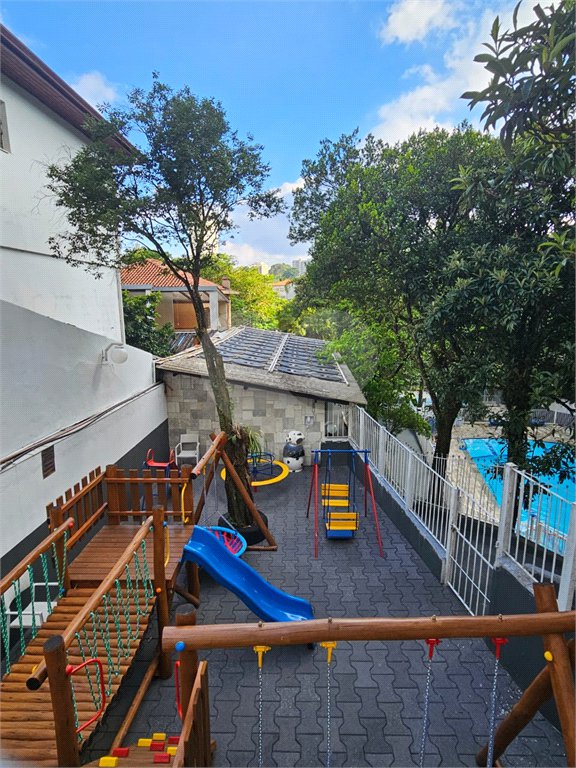 Casa à venda com 3 quartos, sendo 1 suíte, no condomínio Jconde de Irajá, São Paulo - SP