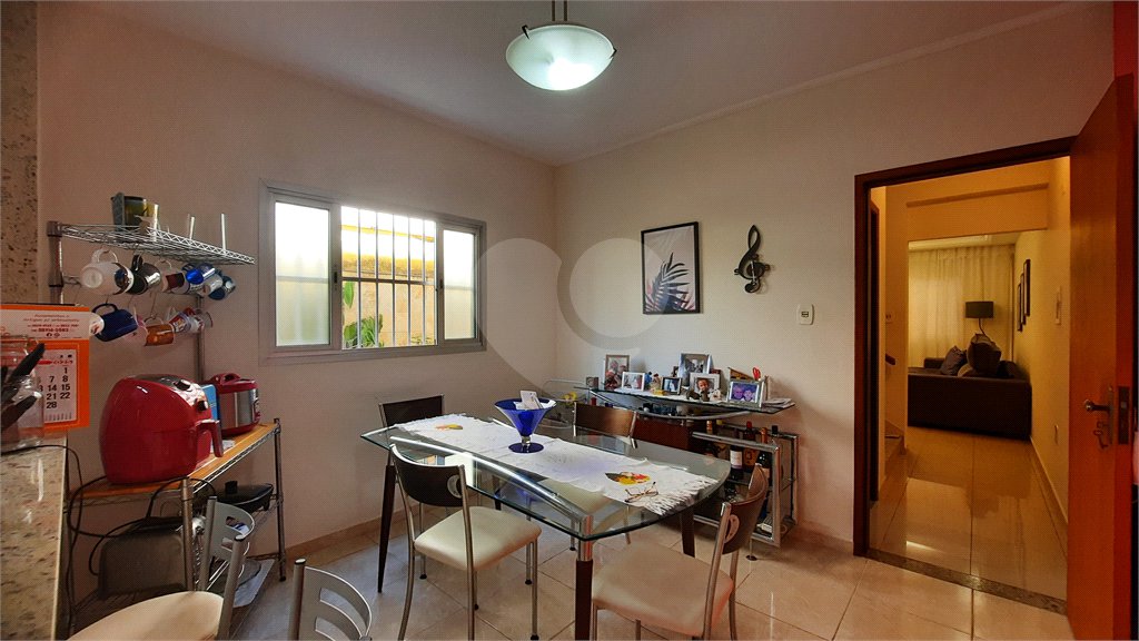 Sobrado à venda com 3 quartos, sendo 1 suíte, em Jardim Marajoara, São Paulo, SP