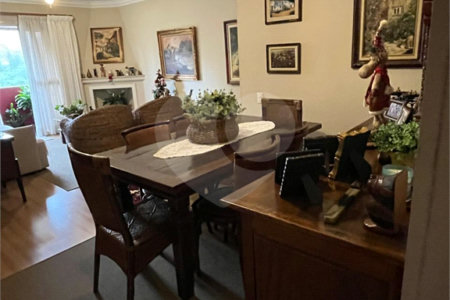 Apartamento à venda com 3 quartos, sendo 1 suíte, em Jardim Londrina, São Paulo, SP