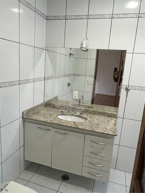 Sobrado à venda com 4 quartos, sendo 3 suítes, em Santana, São Paulo, SP