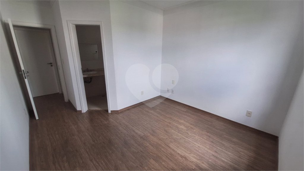 Apartamento à venda com 3 quartos, sendo 1 suíte,  em Parque Campolim, Sorocaba, SP