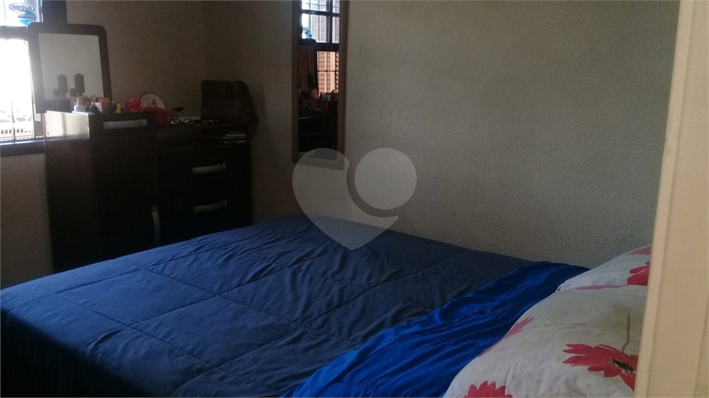 Sobrado à venda com 2 quartos em Tremembé, São Paulo, SP