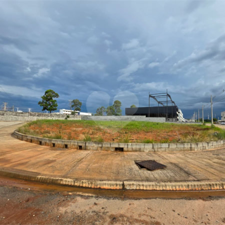 Terreno à venda no condomínio Centro Empresarial Metropolitano, Sorocaba - SP