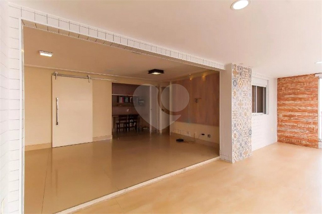 Apartamento à venda com 3 quartos, sendo 1 suíte, em Mooca, São Paulo, SP