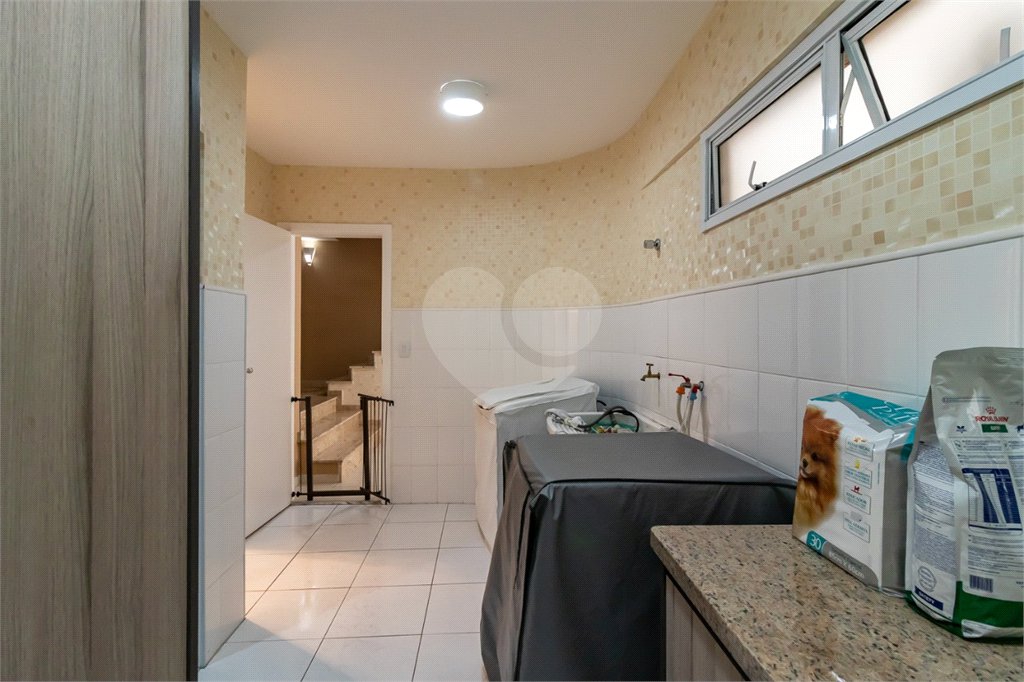 Casa à venda com 3 suítes no condomínio Solares de Bragança, São Paulo - SP