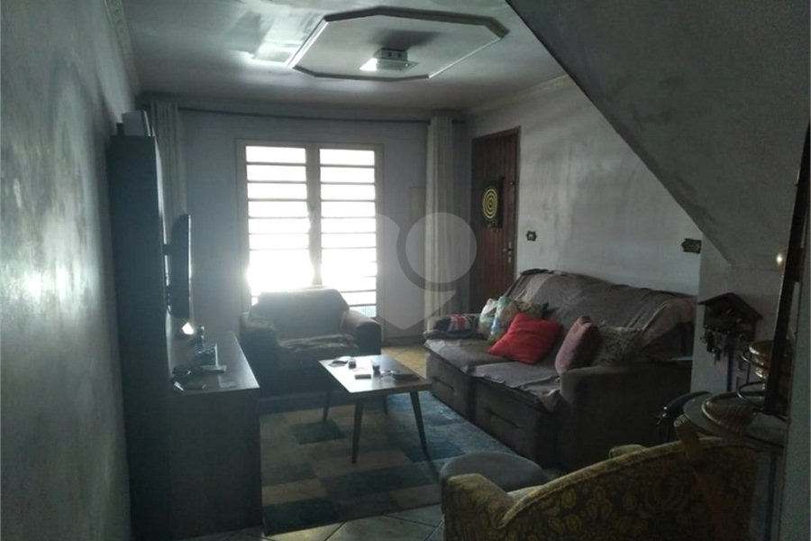 Sobrado à venda com 2 quartos em Tremembé, São Paulo, SP