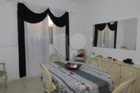 Sobrado à venda com 3 quartos, sendo 1 suíte, em Vila Invernada, São Paulo, SP
