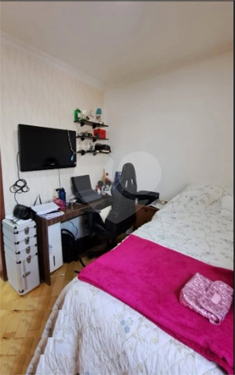 Apartamento à venda com 3 quartos, sendo 1 suíte,  em Vila Gomes Cardim, São Paulo, SP