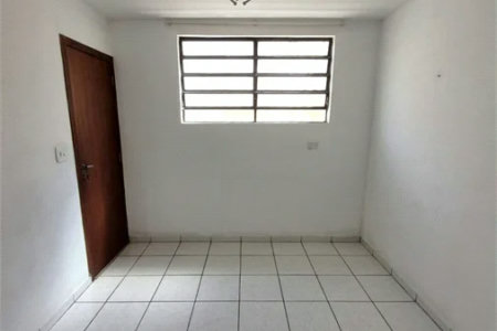 Sobrado à venda com 3 quartos, sendo 1 suíte,  em Jardim Ester Yolanda, São Paulo, SP