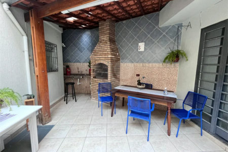 Sobrado à venda com 4 quartos, sendo 2 suítes, em Jardim São Paulo(zona Norte), São Paulo, SP