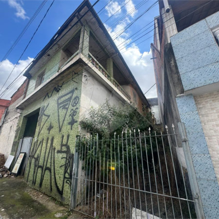 Sobrado à venda com 7 quartos em Cidade Continental, São Paulo, SP