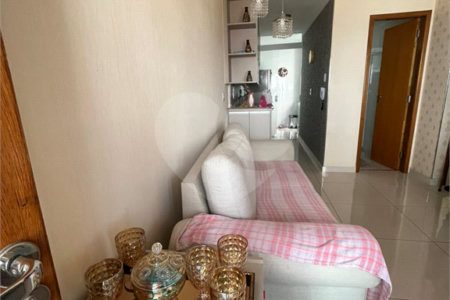 Apartamento à venda com 2 quartos em Chora Menino, São Paulo, SP
