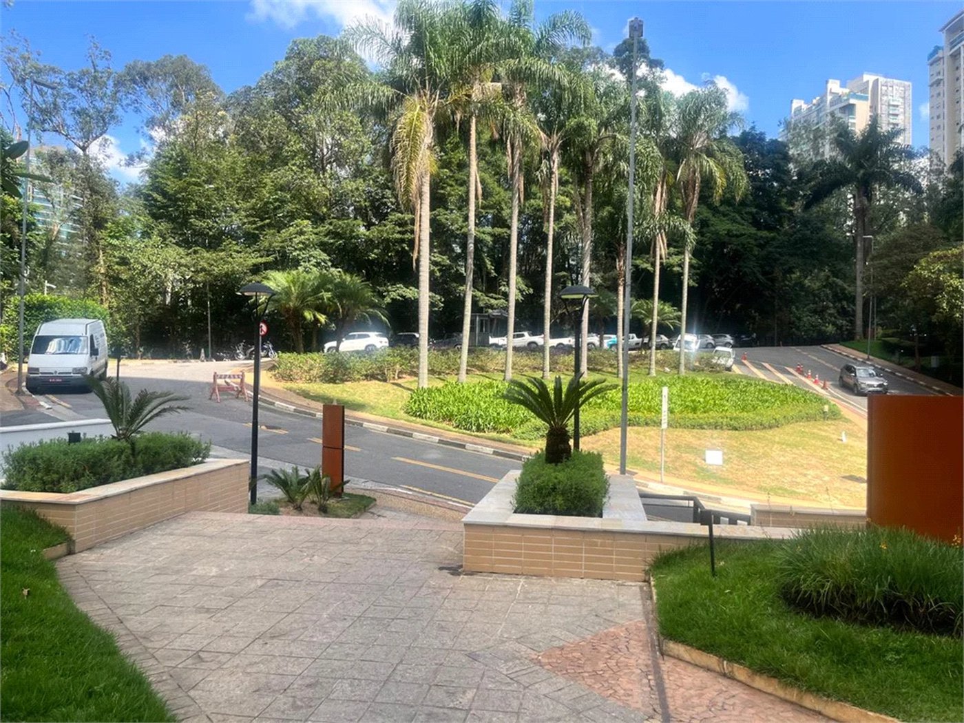 Cobertura à venda ou para alugar com 4 suítes em Jardim Morumbi, São Paulo, SP