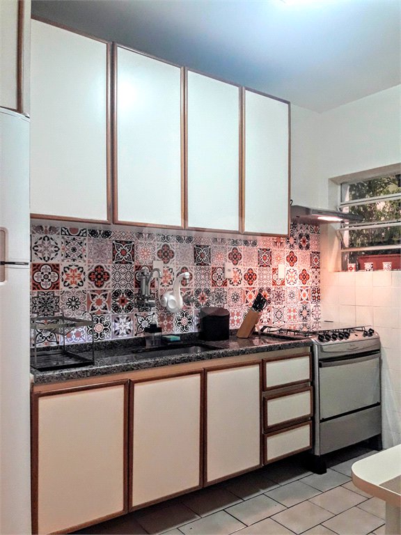 Casa à venda com 3 quartos, sendo 1 suíte,  em Jardim Aeroporto, São Paulo, SP