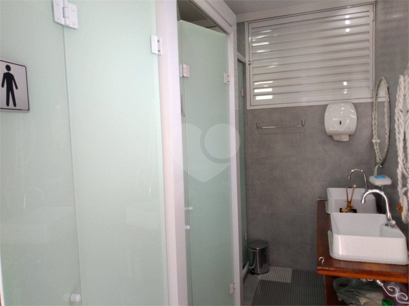 Casa à venda com 4 suítes em Tremembé, São Paulo, SP