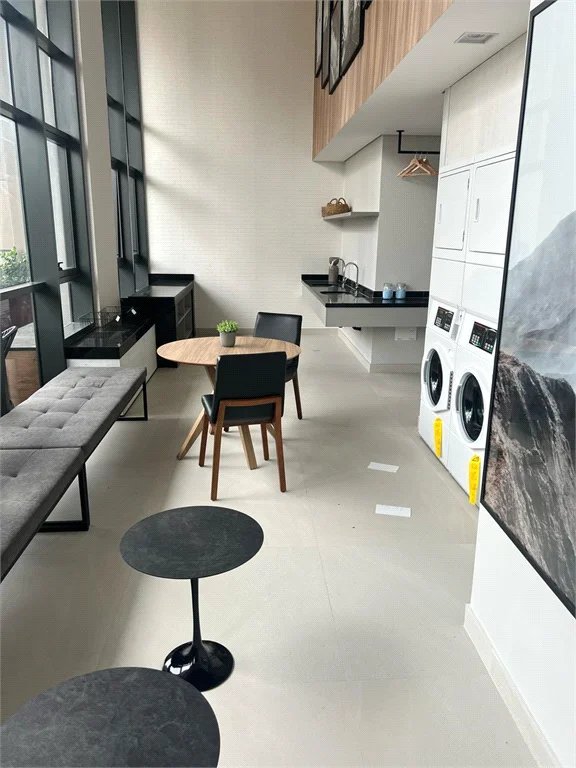 Apartamento à venda com 1 quarto em Vila Cordeiro, São Paulo, SP