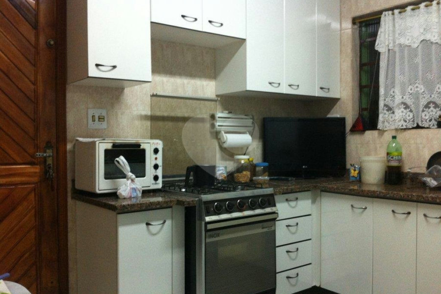 Sobrado à venda com 3 quartos, sendo 1 suíte, em Vila Guilherme, São Paulo, SP