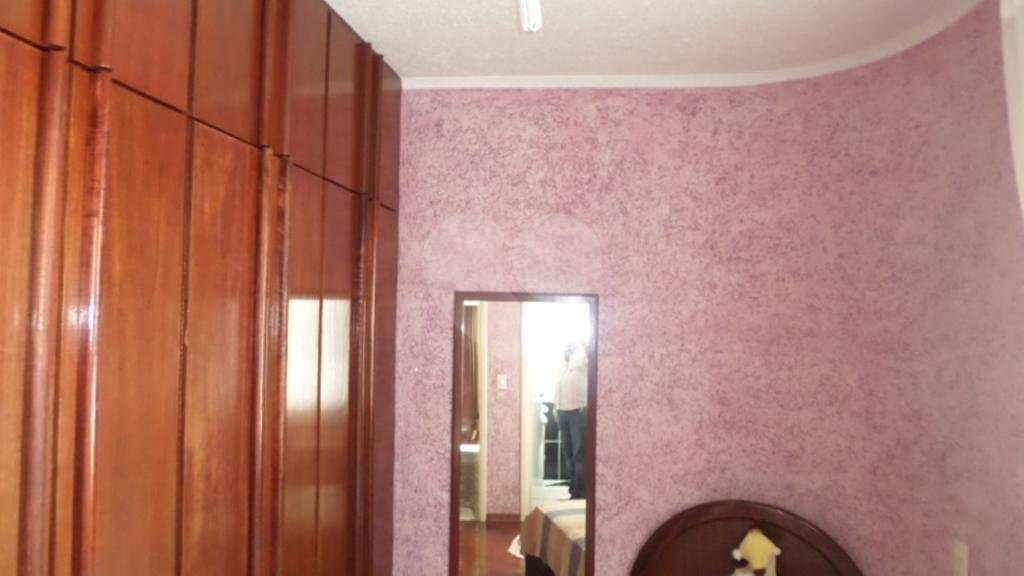 Casa à venda com 5 quartos, sendo 3 suítes,  em Parque Edu Chaves, São Paulo, SP