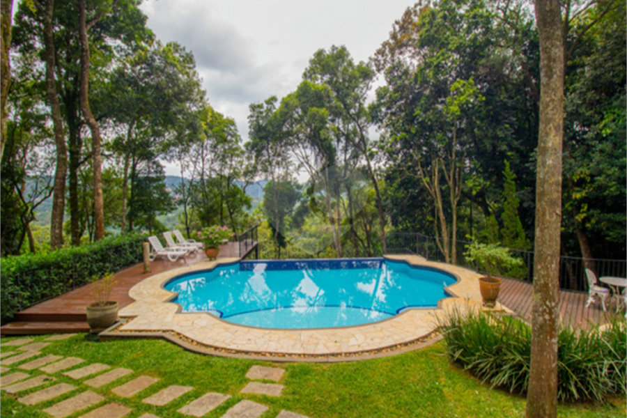 Casa à venda com 4 suítes no condomínio Alpes da Cantareira, Mairiporã - SP
