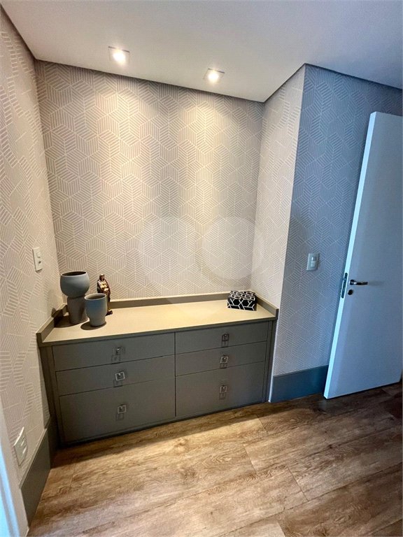 Apartamento à venda com 4 quartos, sendo 3 suítes, em Morumbi, São Paulo, SP