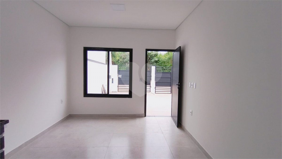 Casa de Vila à venda com 2 quartos em Jardim das Orquídeas, Sorocaba, SP