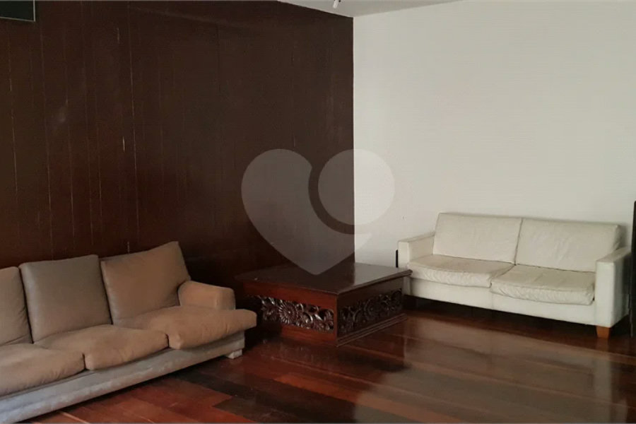 Apartamento 80m² a venda no Jardim América - 02 dormitórios e 01 vaga.