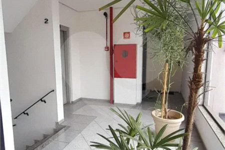 **SALA COMERCIAL DE 80 M² NO BAETA NEVES | EXCELENTE CUSTO-BENEFÍCIO E LOCALIZAÇÃO ESTRATÉGICA**