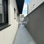 Casa à venda com 3 quartos, sendo 1 suíte,  no condomínio Terras do Vale, Caçapava - SP