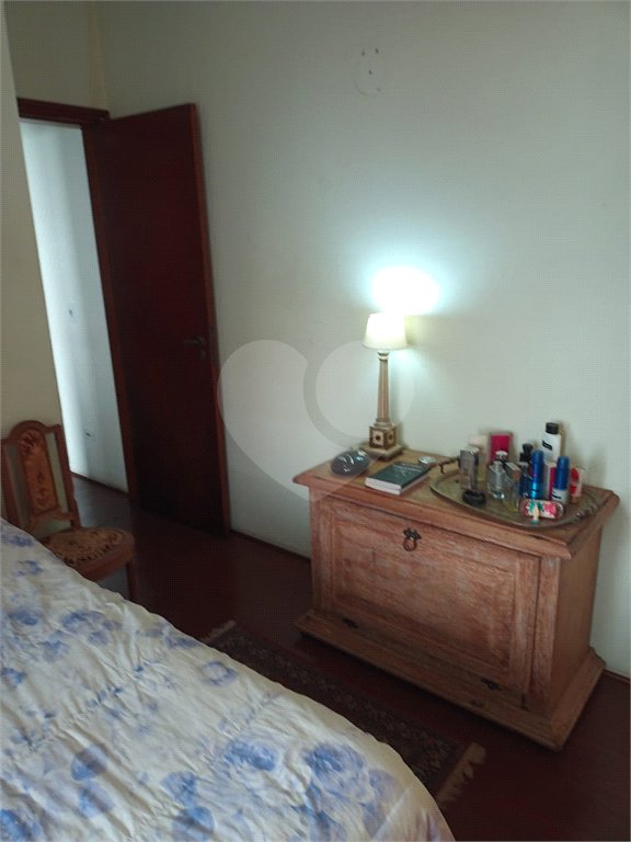 Sobrado à venda com 3 quartos em Jardim Colombo, São Paulo, SP