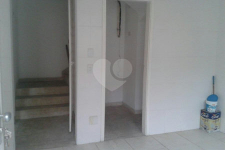 Sobrado à venda com 8 quartos em Vila Tramontano, São Paulo, SP