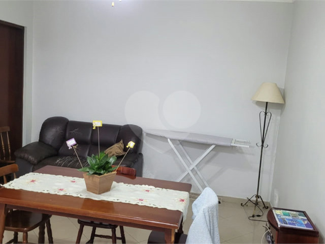 Casa à venda com 6 quartos, sendo 2 suítes,  em Laranjeiras, Caieiras, SP