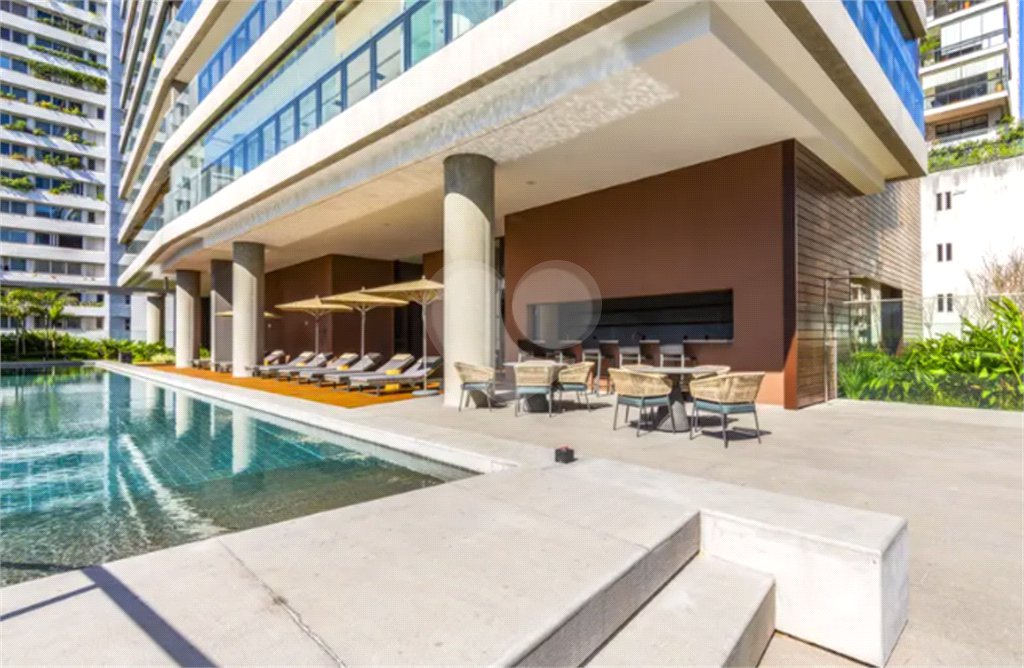 Apartamento à venda com 3 suítes em Itaim Bibi, São Paulo, SP